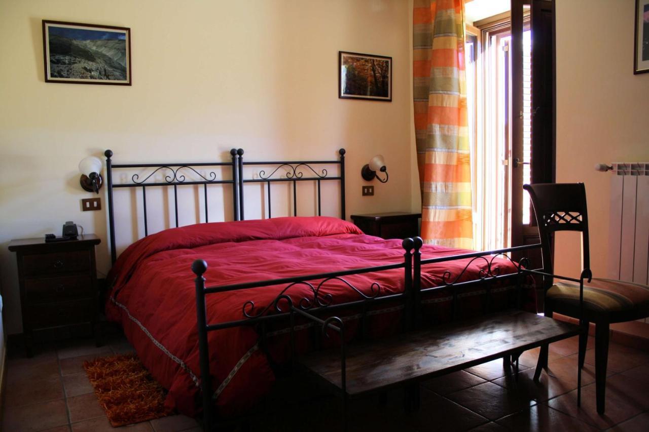 Locanda Del Barone Caramanico Terme Δωμάτιο φωτογραφία
